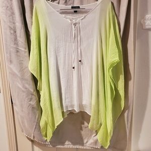 I.N. Studio fun, flowy top